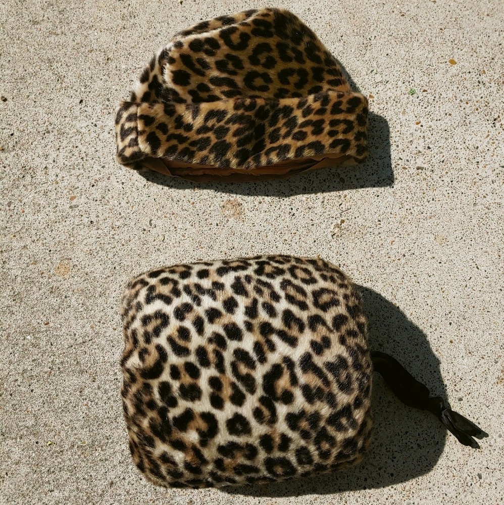 VINTAGE CHARMER JOHN FREDERICS FAUX FUR HAT